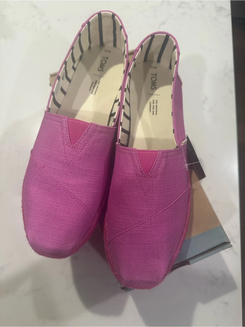 Toms Womens Classic Rope Heritage Canvas Espadrille Flats  Rose Violet